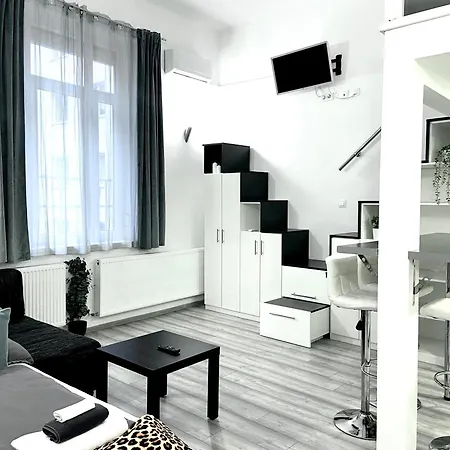 Apartmán Belvarosi *