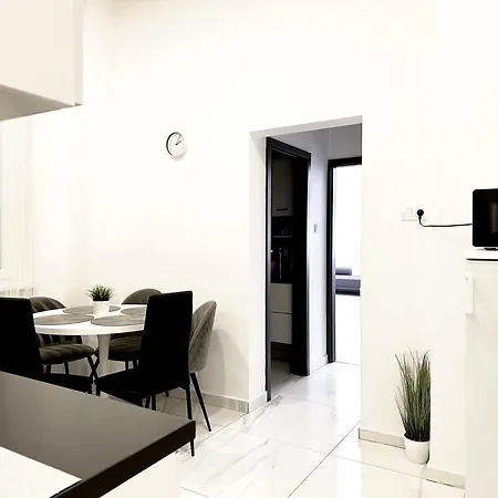 Apartament Belvarosi *
