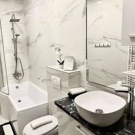 Apartament Belvarosi *