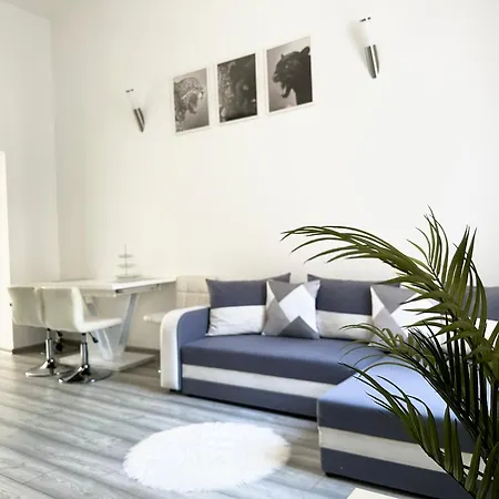 Apartament Belvarosi