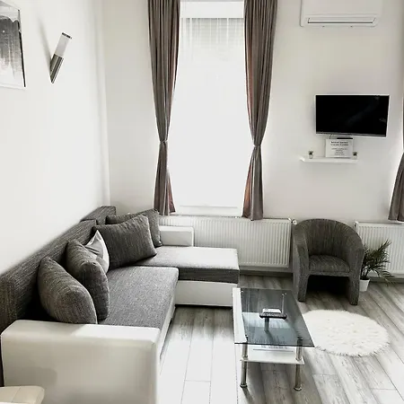 Belvarosi Apartment